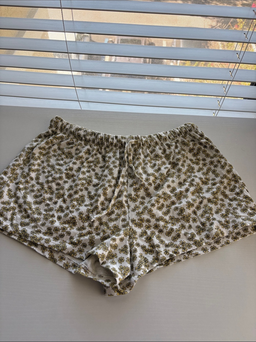 Forever 21 White Floral Drawstring Lounge Shorts with Olive Print